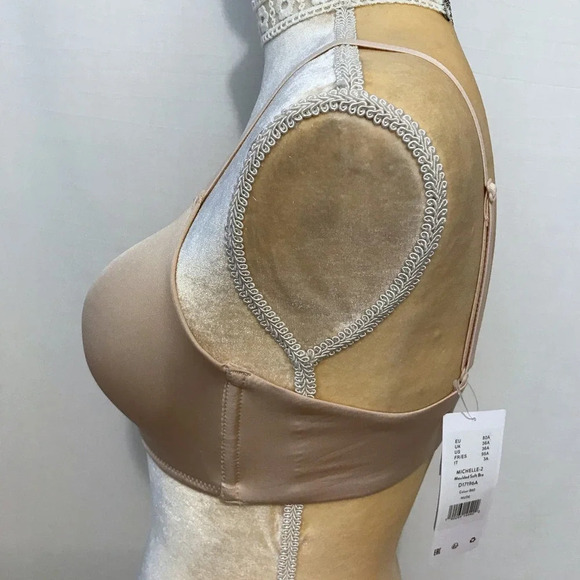 Dorina NWT Wirefree Moulded Soft Bra Women 36A - Picture 3 of 9